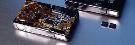 Compact and lightweight body achieved through functional integration